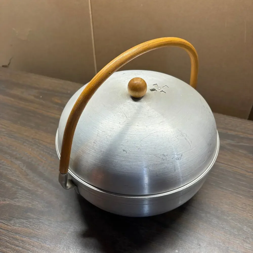 Vintage Mirro Bun Warmer Steamer With Bamboo Handle And Wood Knob